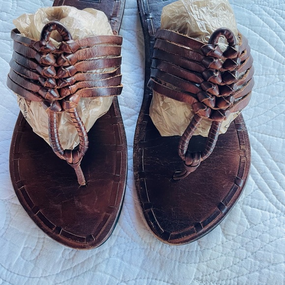 🌿FRYE SANDALS🌿 - Picture 4 of 12